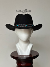 Cargar imagen en el visor de la galería, Cintillo en cuero con aplicaciones turqueza