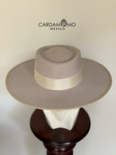Cargar imagen en el visor de la galería, CORDOBÉS
