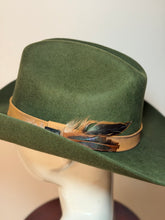Cargar imagen en el visor de la galería, COYOTE
