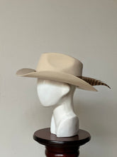 Cargar imagen en el visor de la galería, MONTANA BONE
