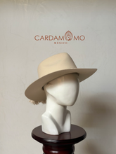 Cargar imagen en el visor de la galería, YAKK
