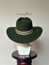 Cargar imagen en el visor de la galería, PATRICIO
