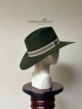 Cargar imagen en el visor de la galería, PATRICIO
