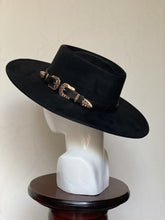 Cargar imagen en el visor de la galería, CORDOBÉS CINTO
