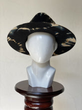 Cargar imagen en el visor de la galería, RIO
