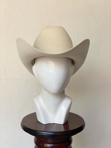 SHERIFF ALL WHITE
