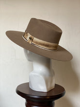 Cargar imagen en el visor de la galería, TABACO
