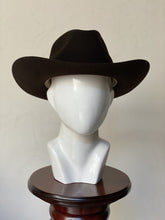 Cargar imagen en el visor de la galería, MONTANA WOOD
